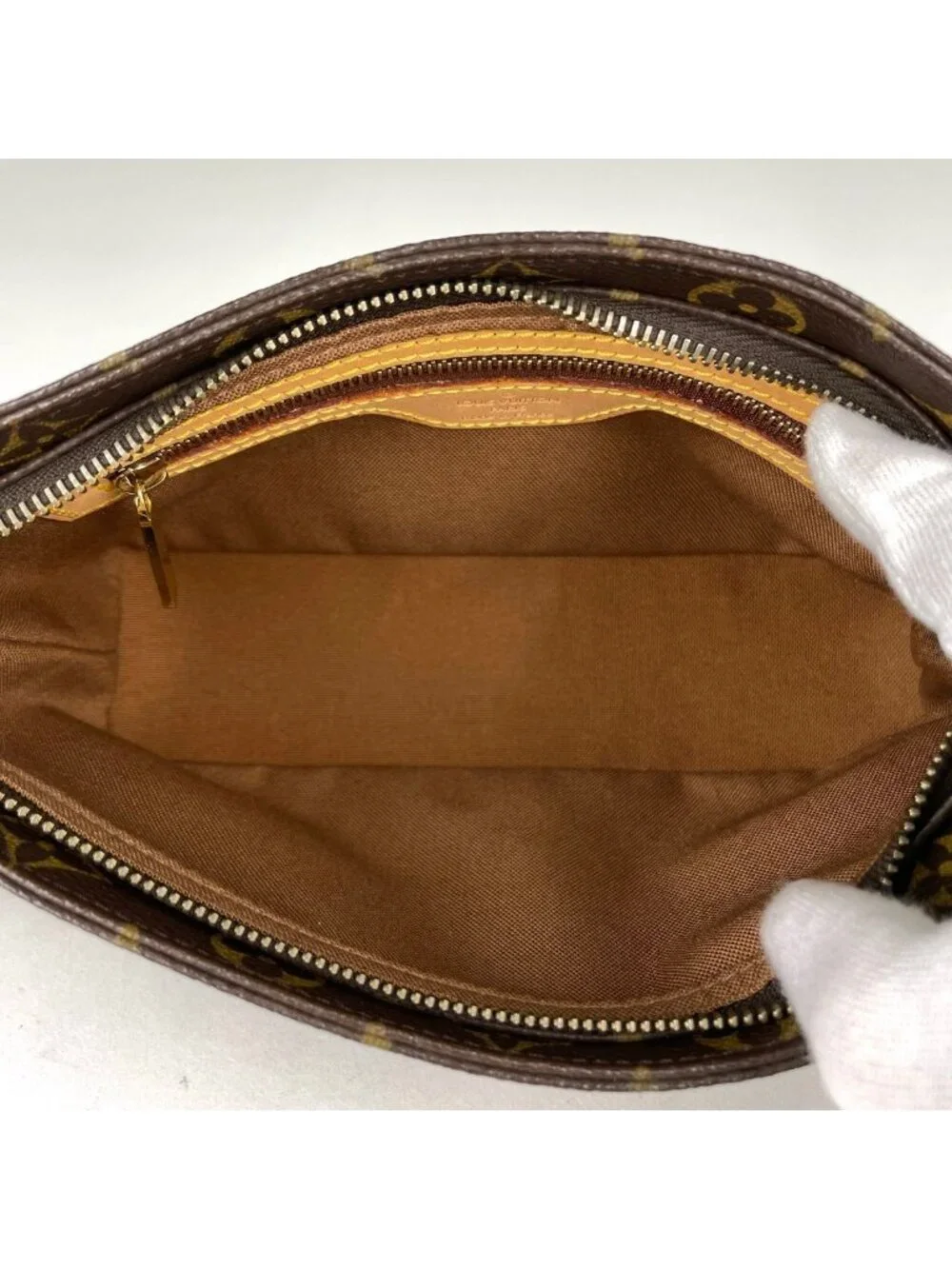Louis Vuitton Trotteur Pochette Monogram Brown Shoulder - Picture 8 of 8